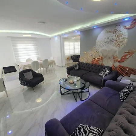 Luxury With Private Pool In Yesiltepe Didim