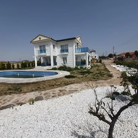 Villa Luxury With Private Pool In Yesiltepe