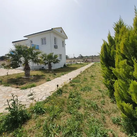Luxury With Private Pool In Yesiltepe Villa